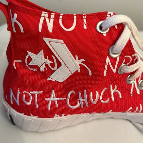Women’s converse Not A Chuck red sneakers W size 11 M size 9 high tops - Picture 5 of 7